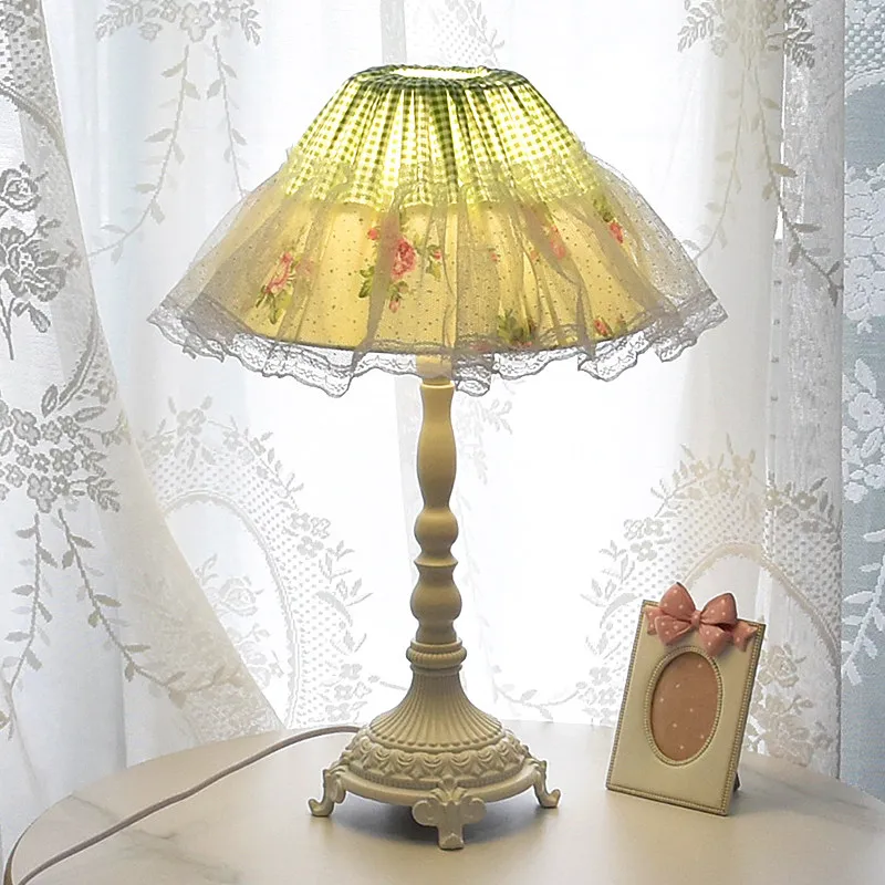 French pastoral table lamp bed - Solar Lamp recension och pris
